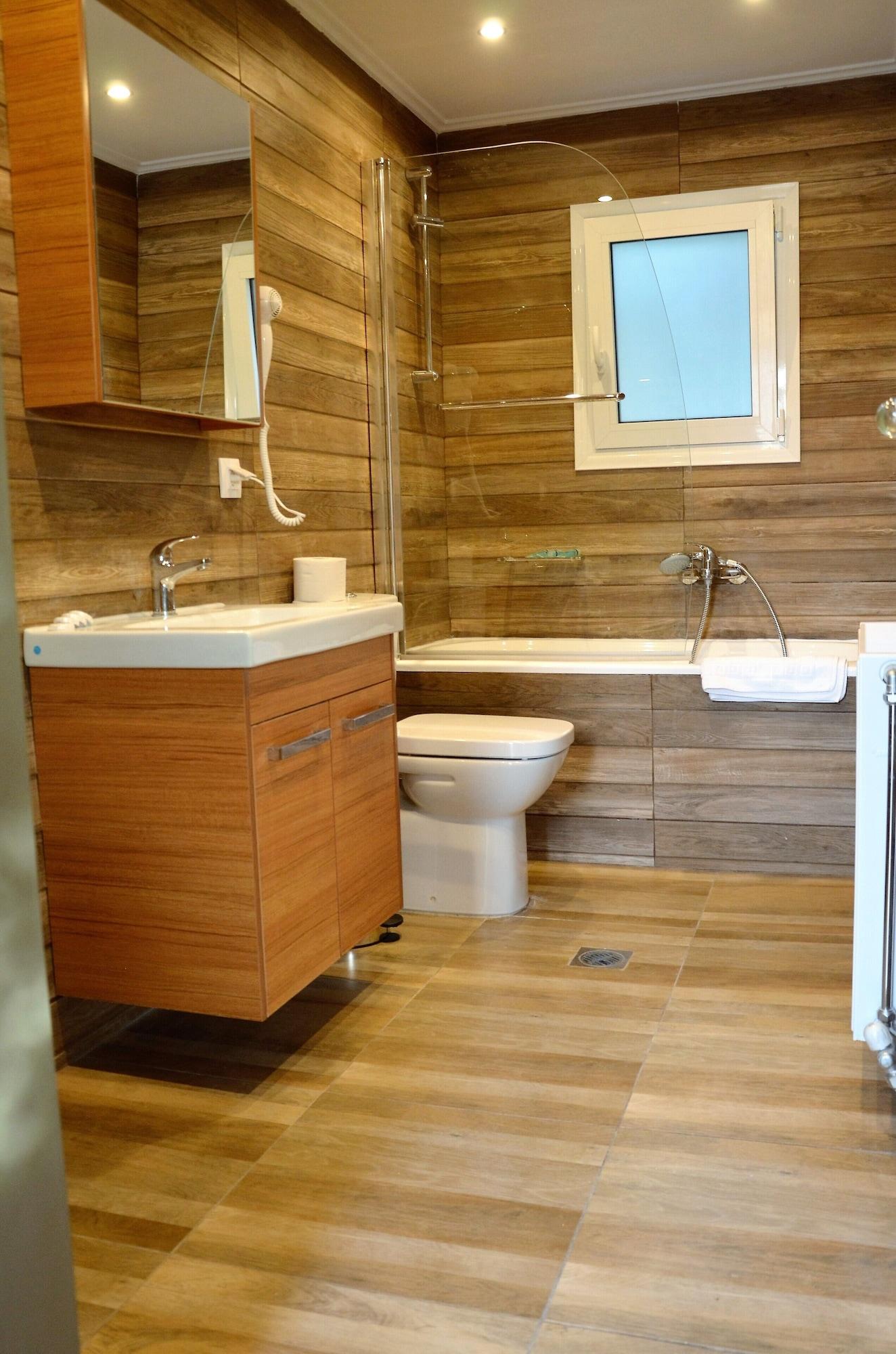 Ampoulos Rooms & Apartments 6/50