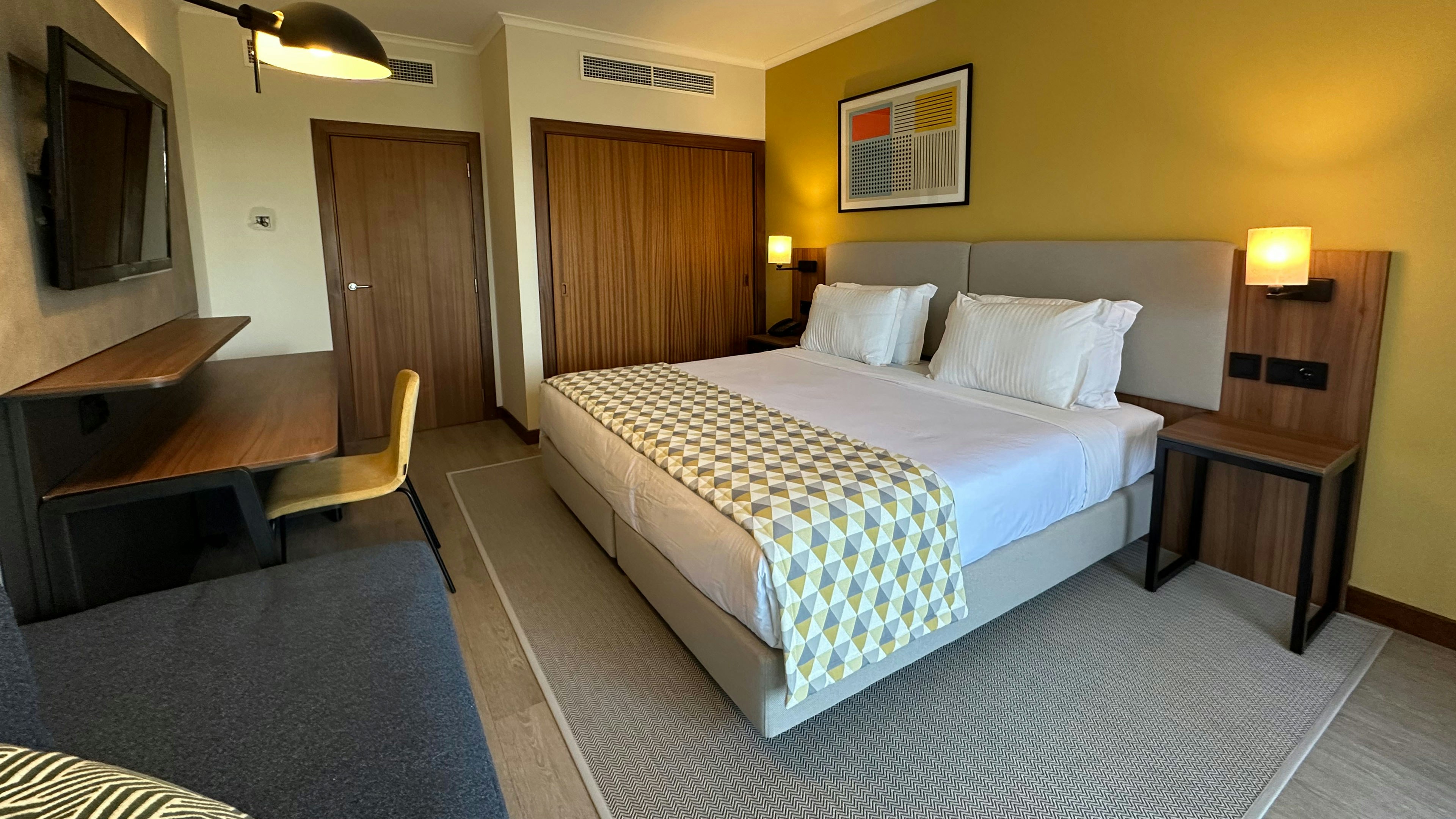 Standard, Double Bed, Sofa, Balcony