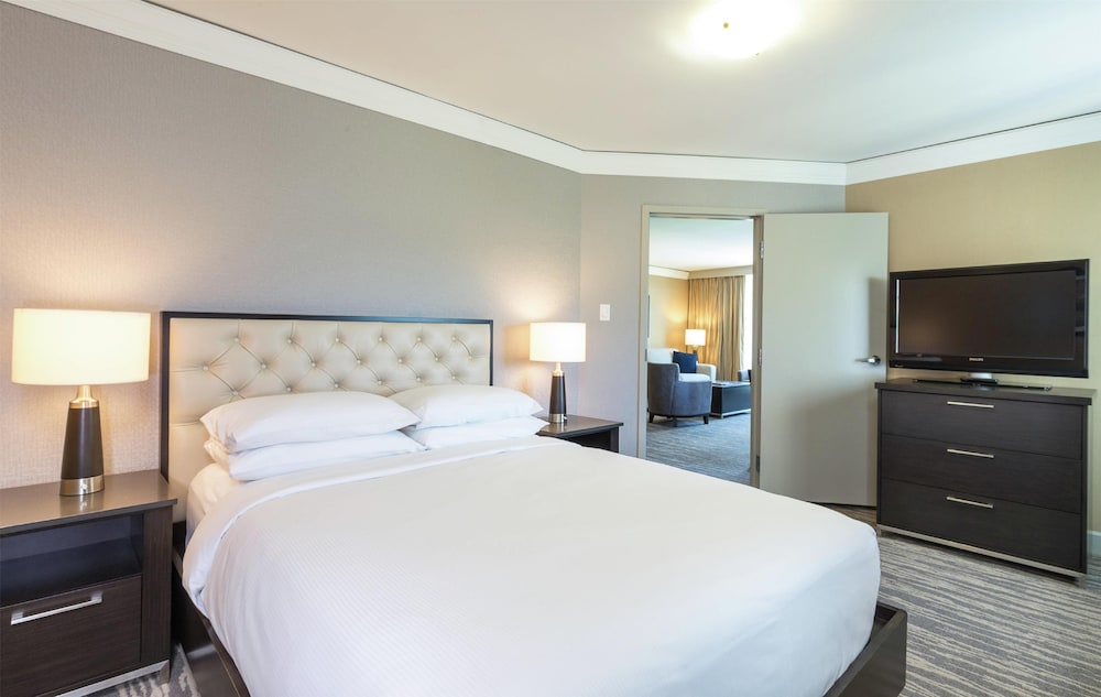 Harmony, Suite, King Bed, Sofa, Sauna