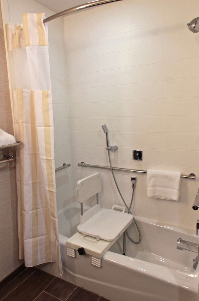 Hilton Garden Inn Victoria 23/75