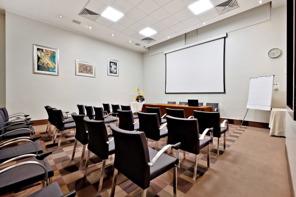 ITALIANA HOTELS COSENZA 41/45
