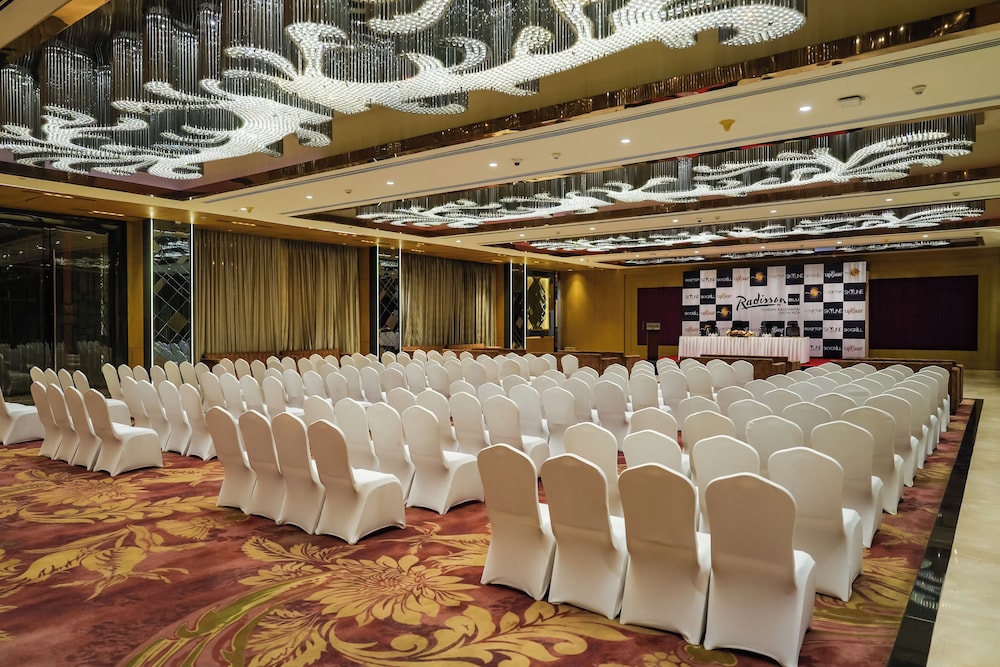 Radisson Blu Towers Kaushambi Delhi NCR 37/45