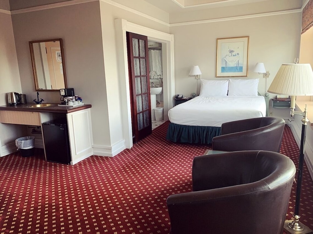 Bedford Regency Hotel, Trademark Collection by Wyndham 17/47