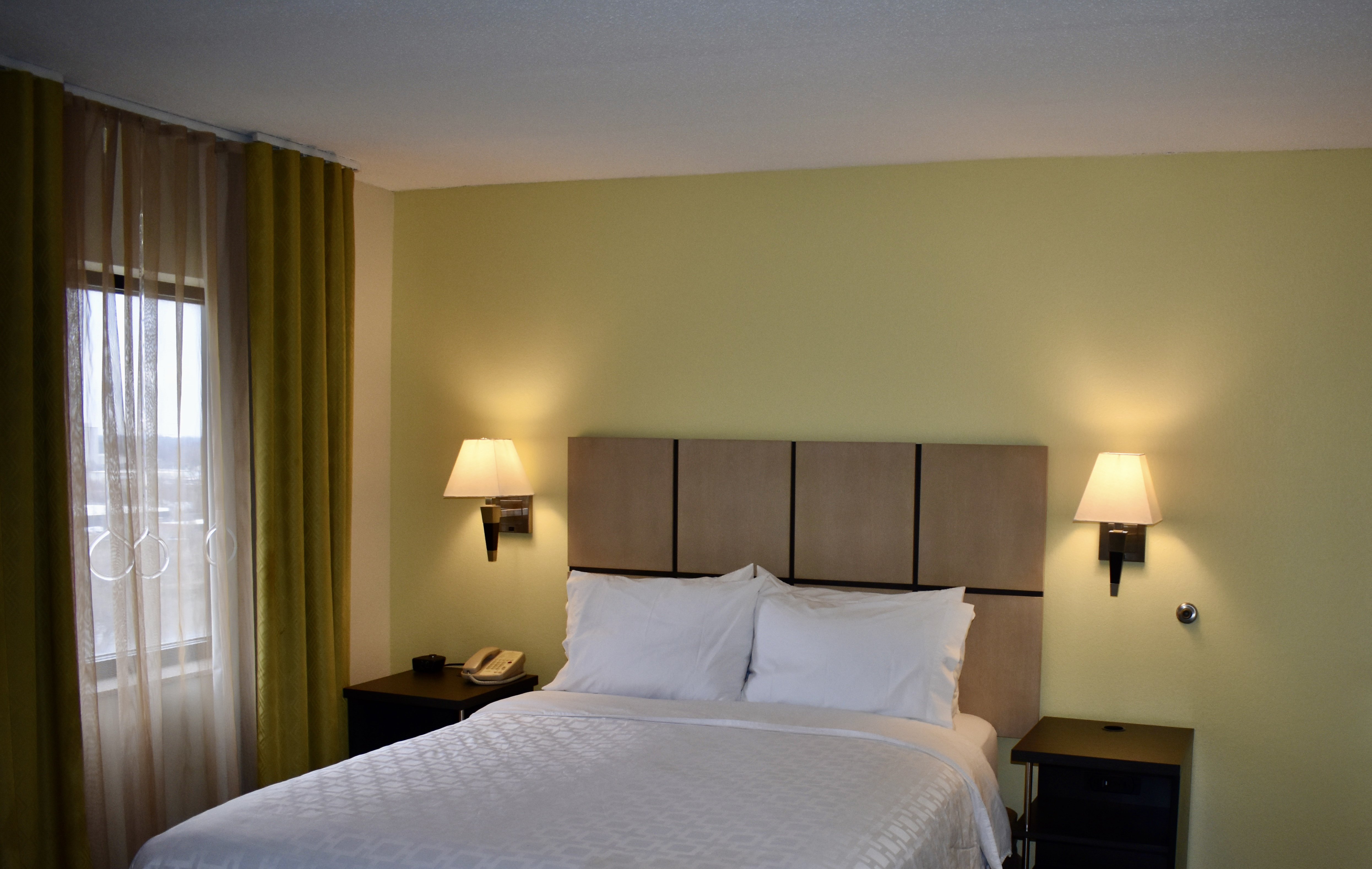 Candlewood Suites Indianapolis Downtown Medical District 14/73