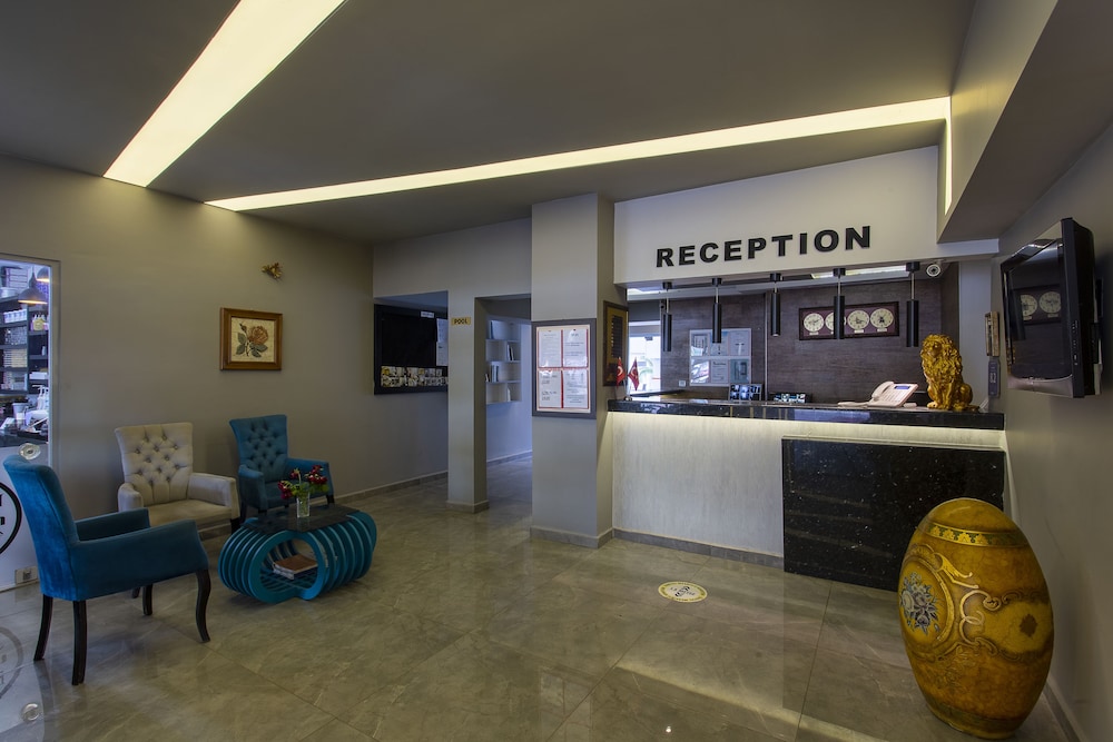 Aslan Corner Hotel 14/61