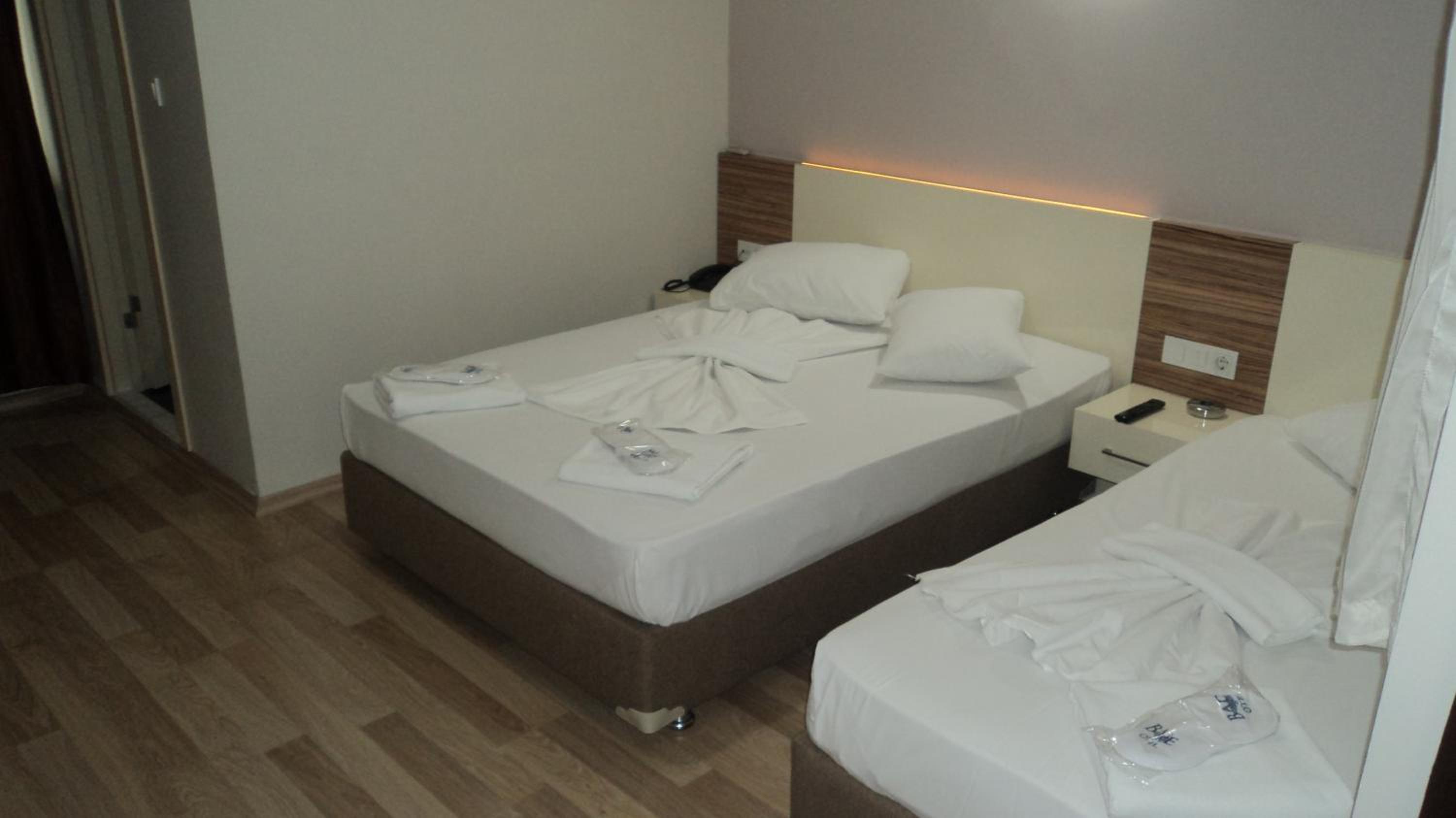 Kadikoy Bade 3 Hotel 12/35