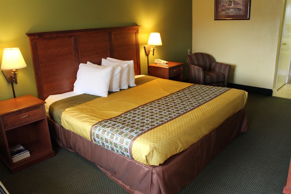 Americas Best Value Inn Conyers 21/54