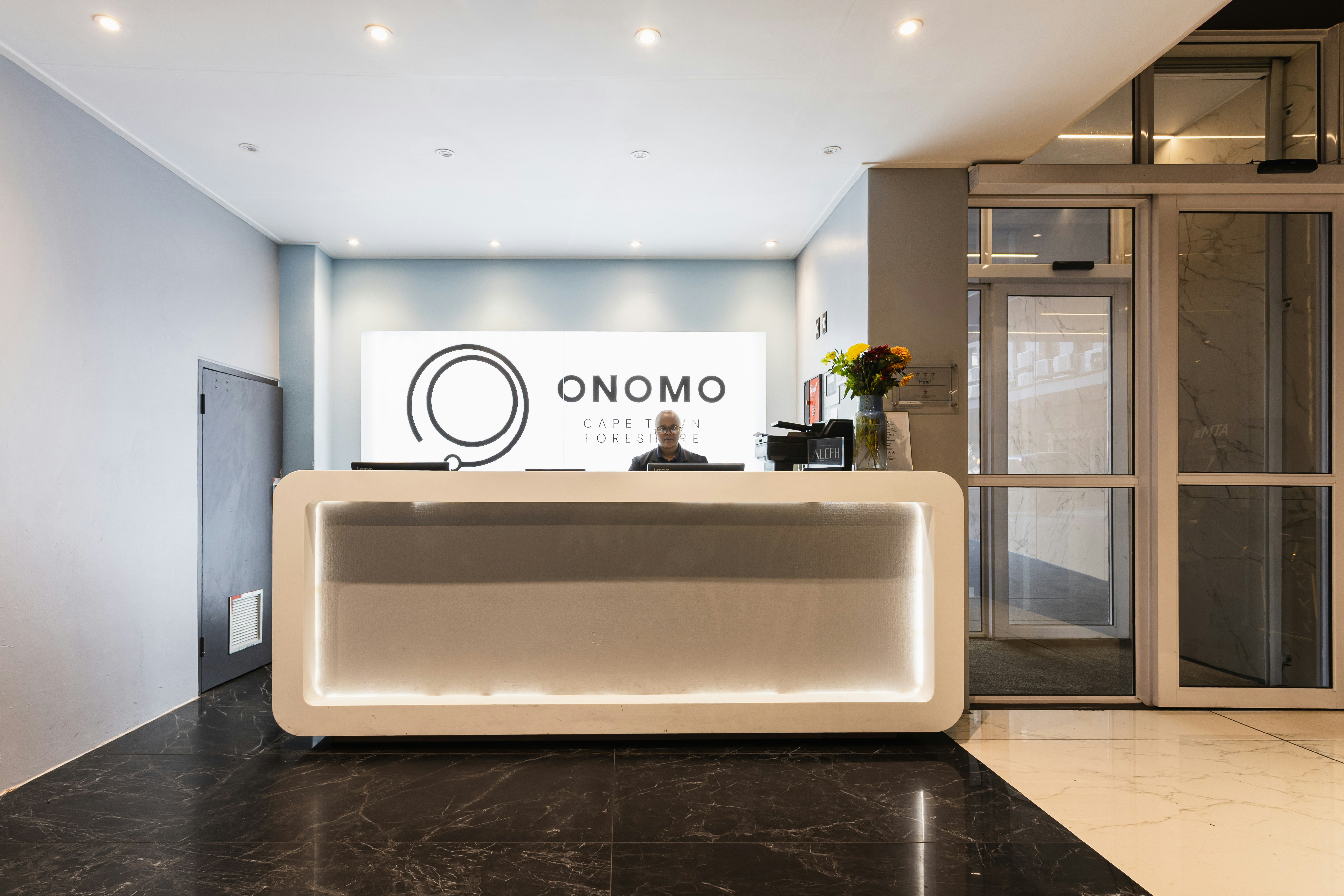 Signature Lux Hotel By Onomo Foreshore 8/50