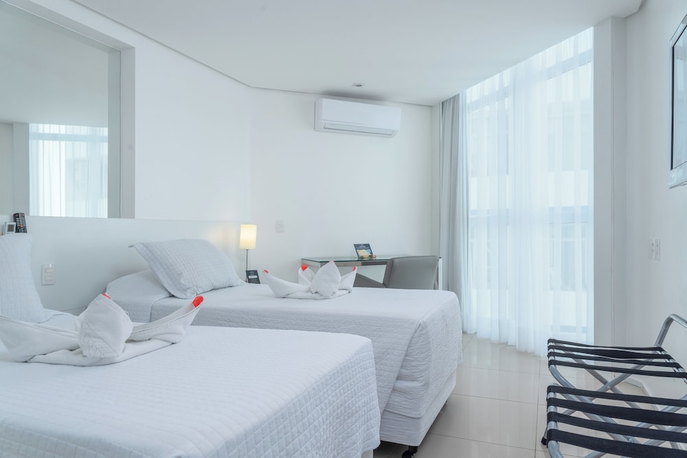 PREMIUM, DOUBLE OR TWIN BED