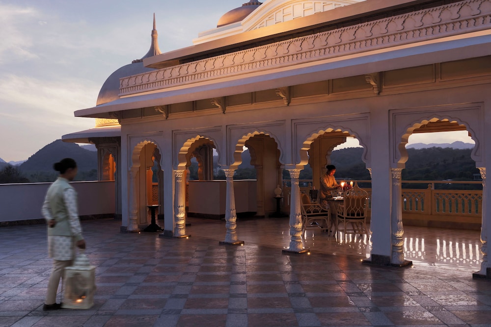 Raffles Jaipur 85/93