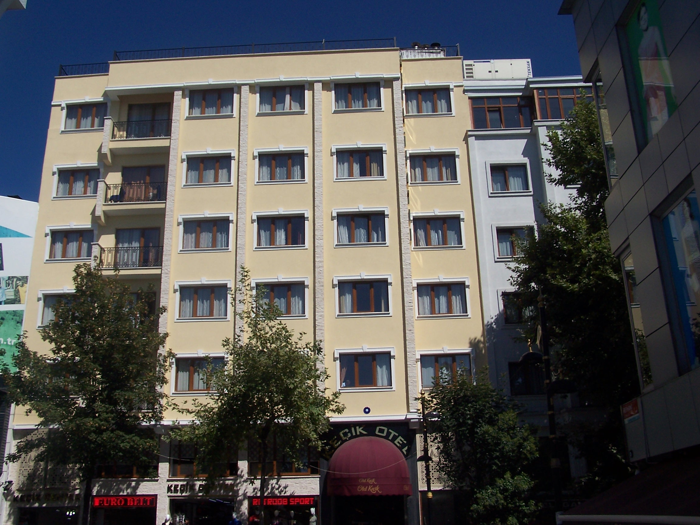 Kecik Hotel 2/34