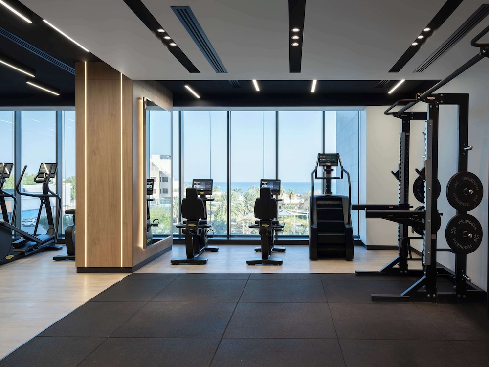 Park Inn by Radisson Hotel & Apartments Kuwait 40/62
