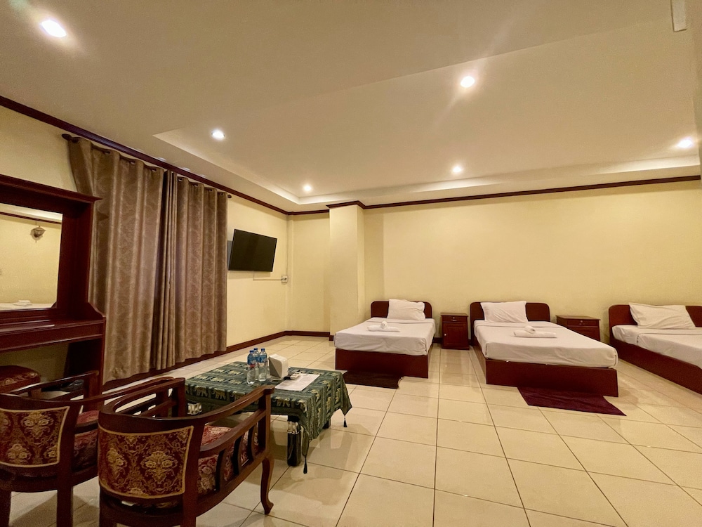 Sengkeo Hotel 32/50