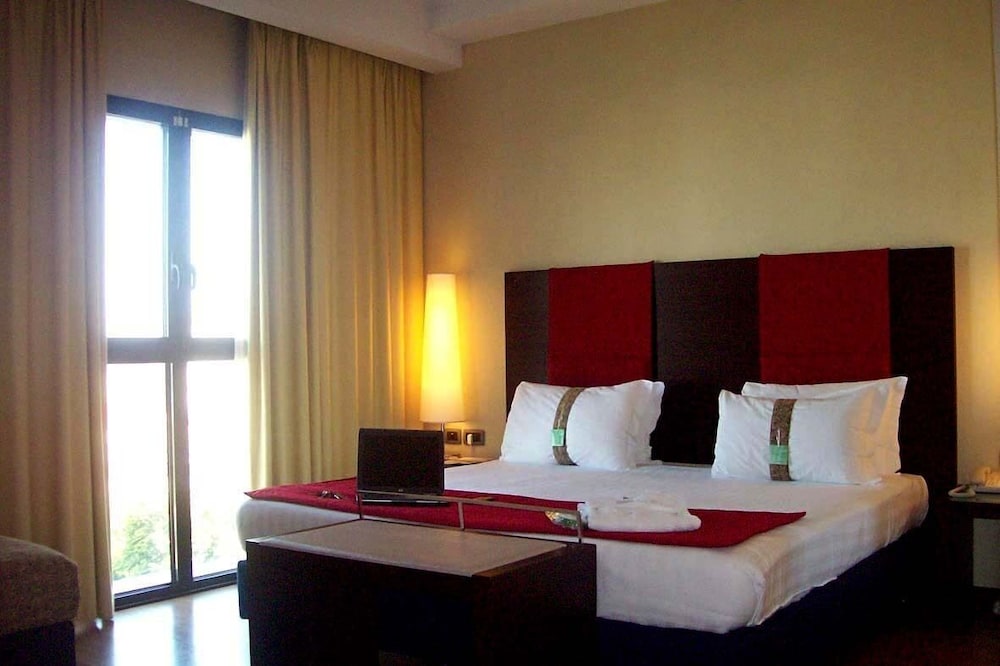 HOLIDAY INN TURIN CORSO FRANCIA 9/54