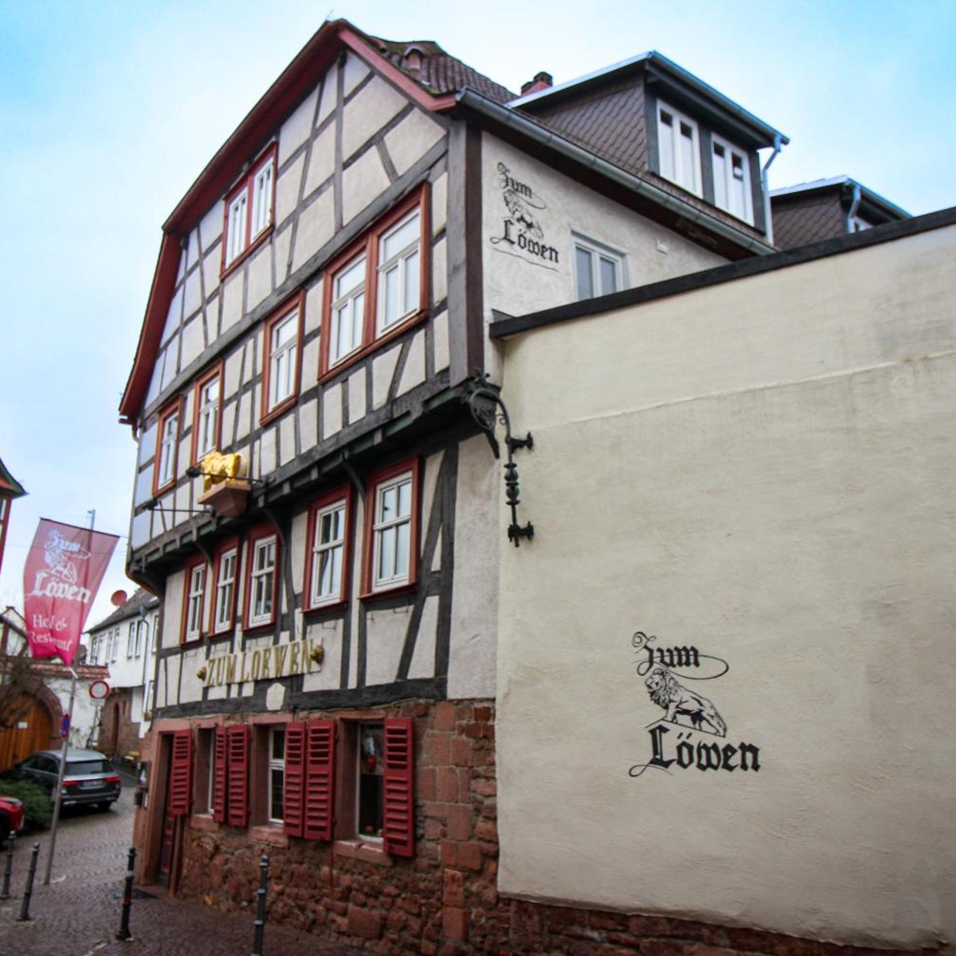 Hotel Zum Lowen 44/50