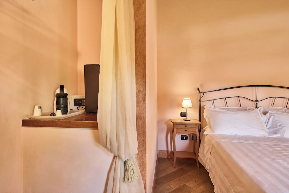 Borgo San Giusto 10/50