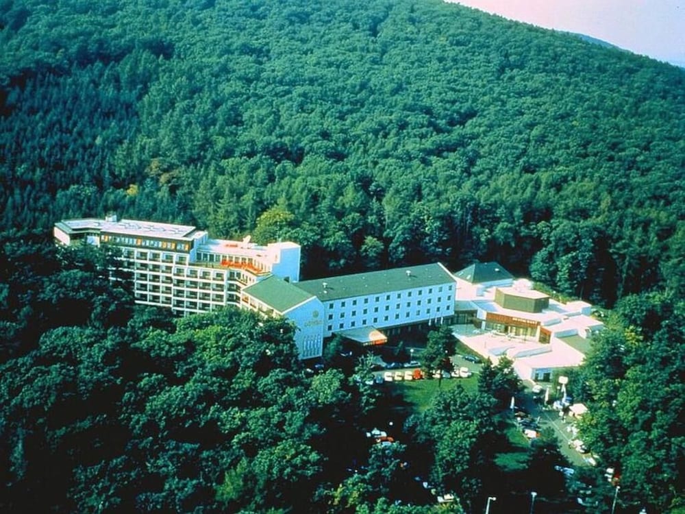 HOTEL LOVER 51/55