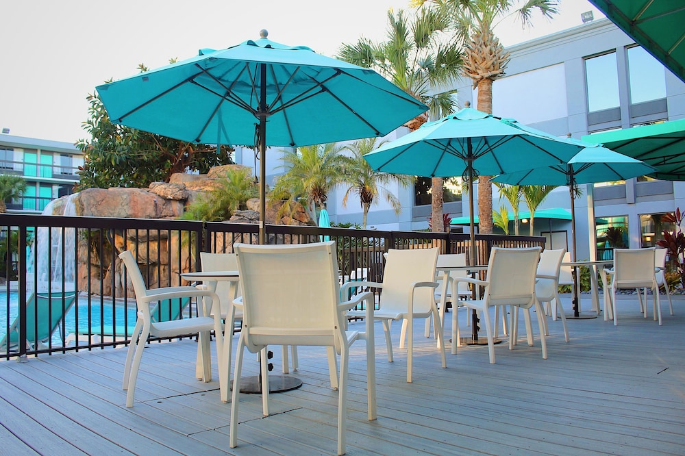 Opal Hotel and Suites 37/50