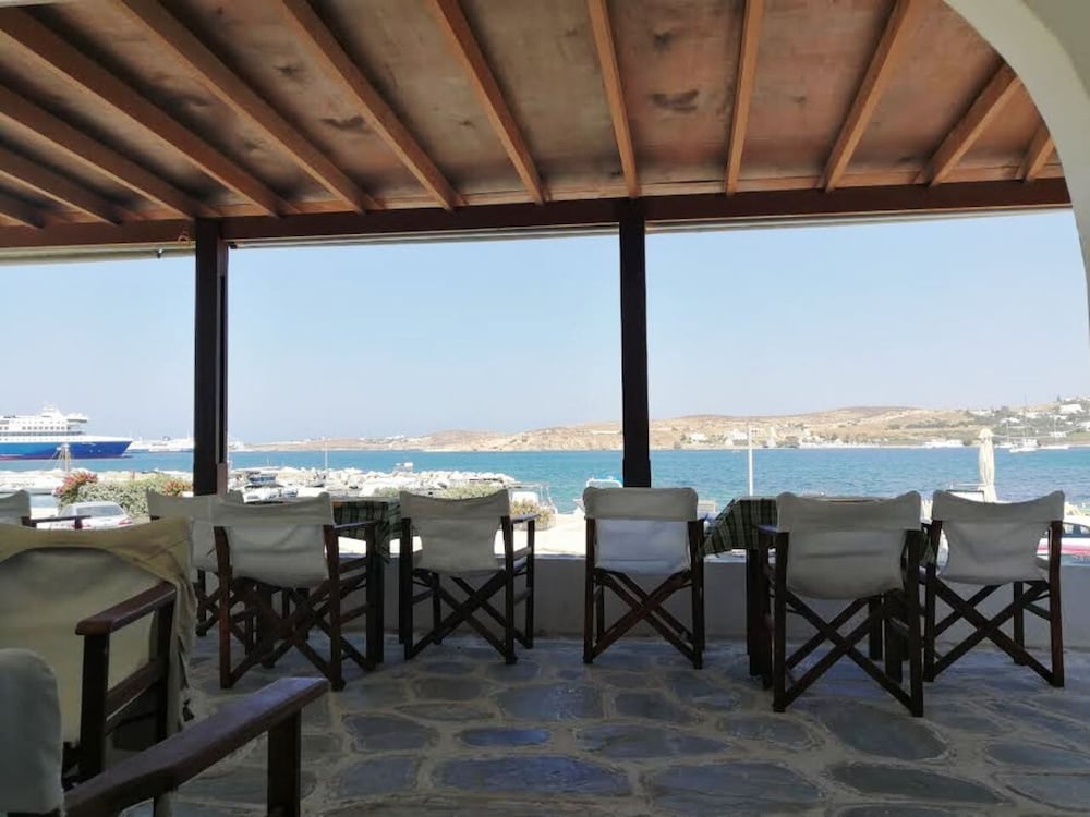 Asterias Hotel 28/33