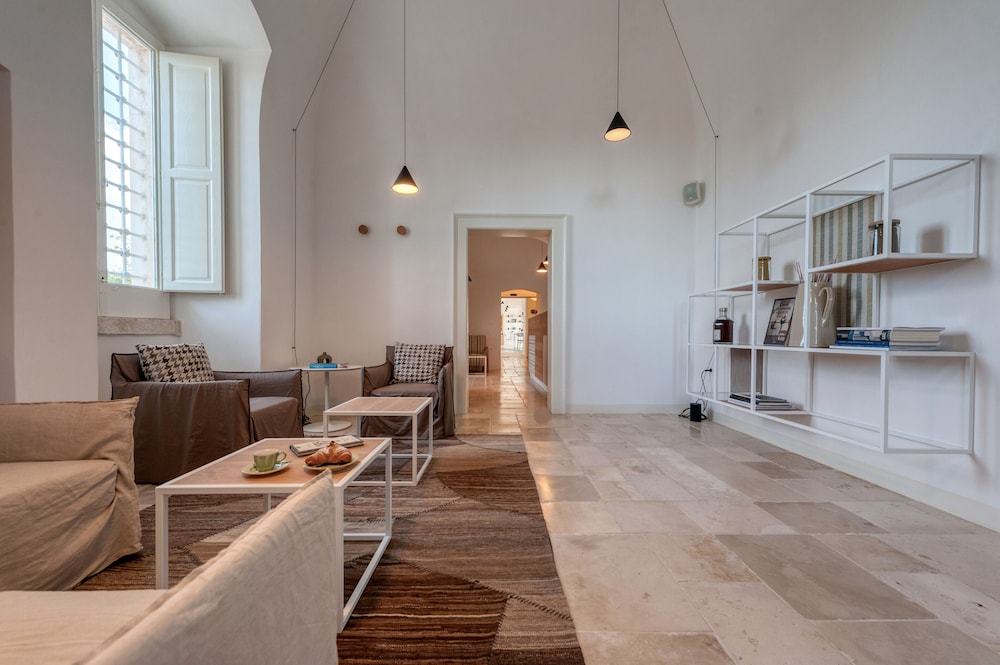 Mazzarelli Creative Resort 47/64