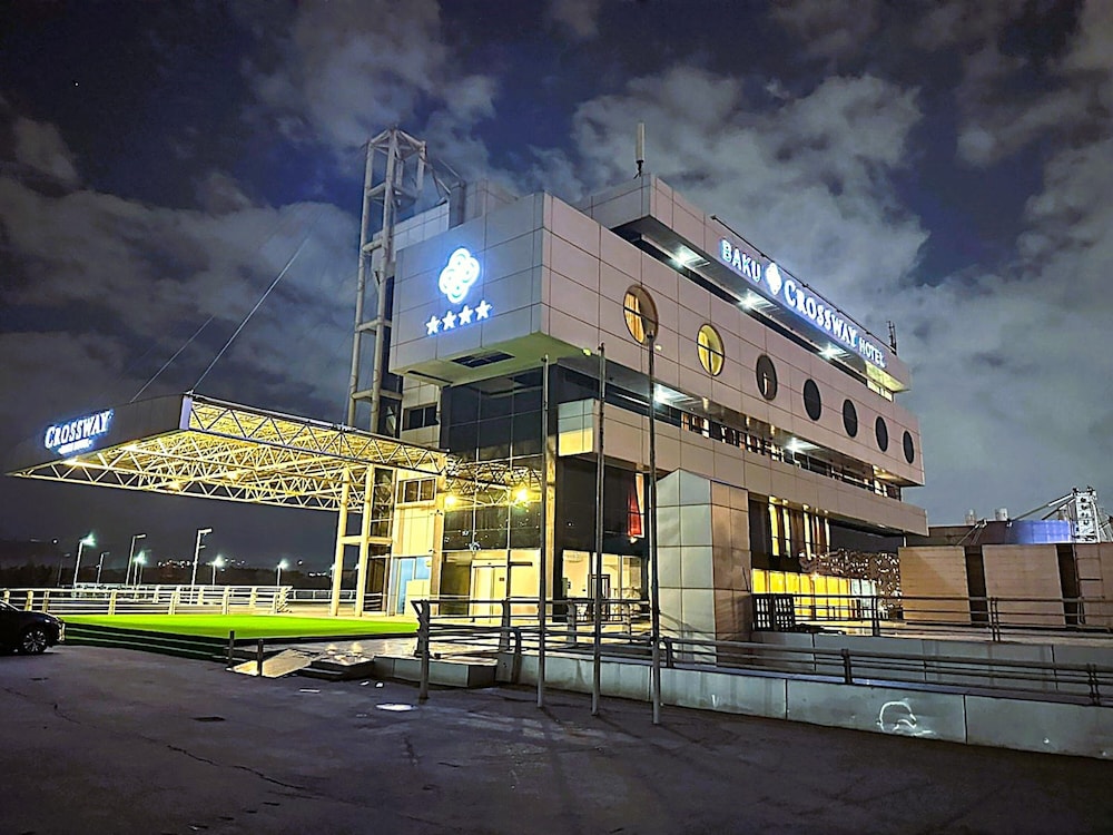 Crossway Hotel Baku 6/60