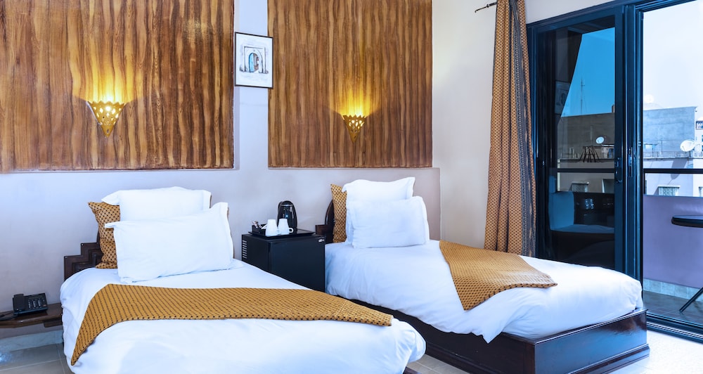 Amani Hotel Suites & Spa 37/85