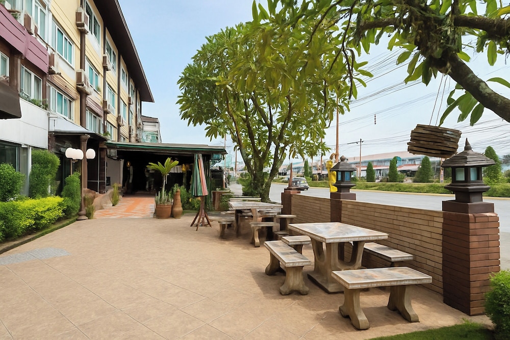 Maekhong Delta Boutique Hotel 44/50