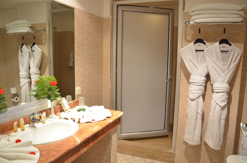 Hotel Almas 36/50