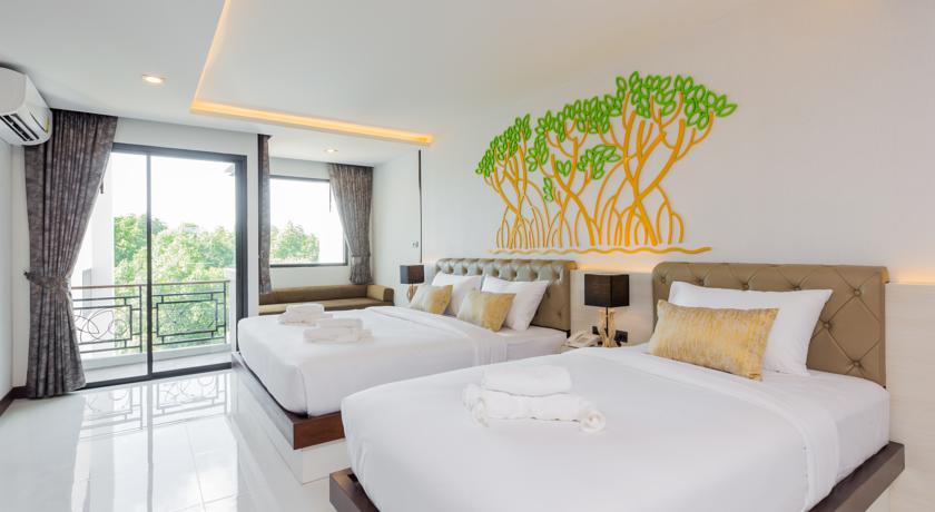 Deluxe, Triple, Balcony