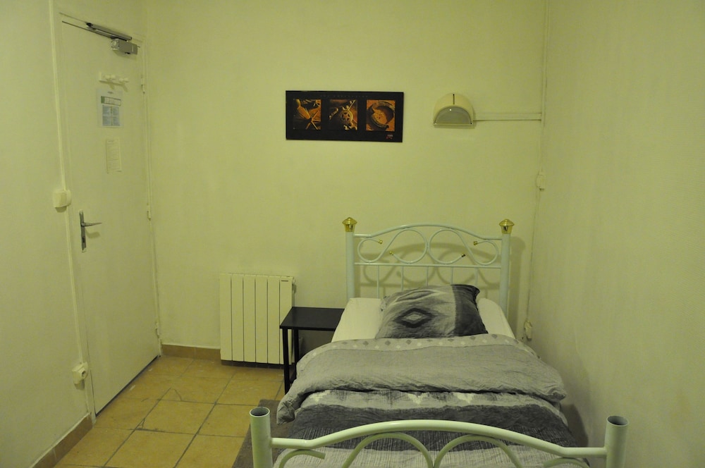 Hotel Du Globe 11/66