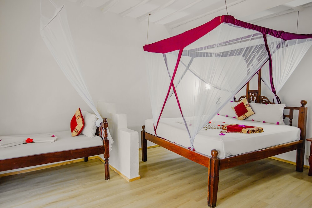 AHG Waridi Beach Resort & Spa 13/47
