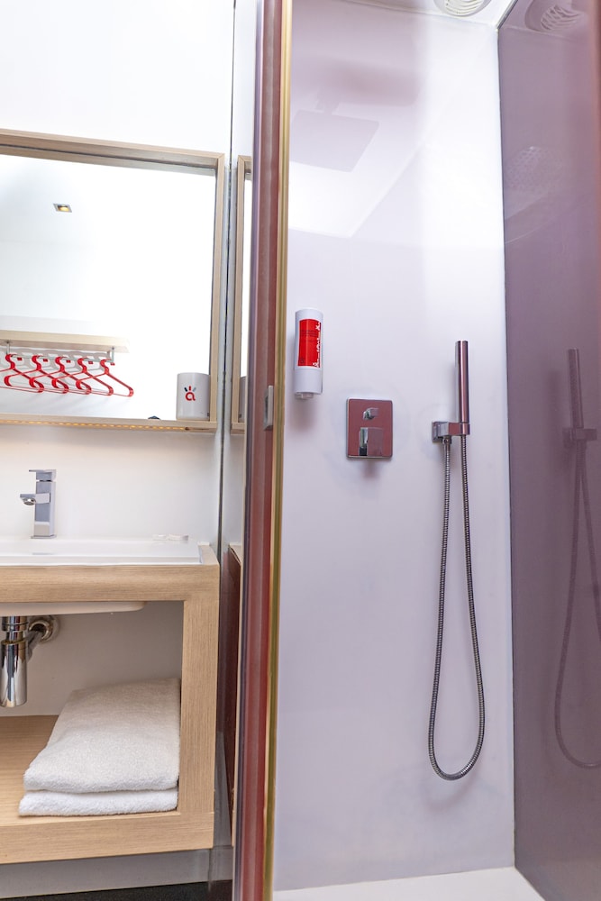 Yaas Hotel Dakar Almadies 52/54