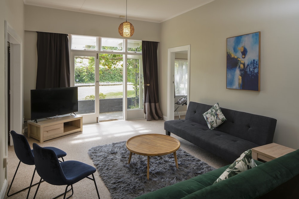 U Studios Masterton, SureStay Collection by Best Western 26/49
