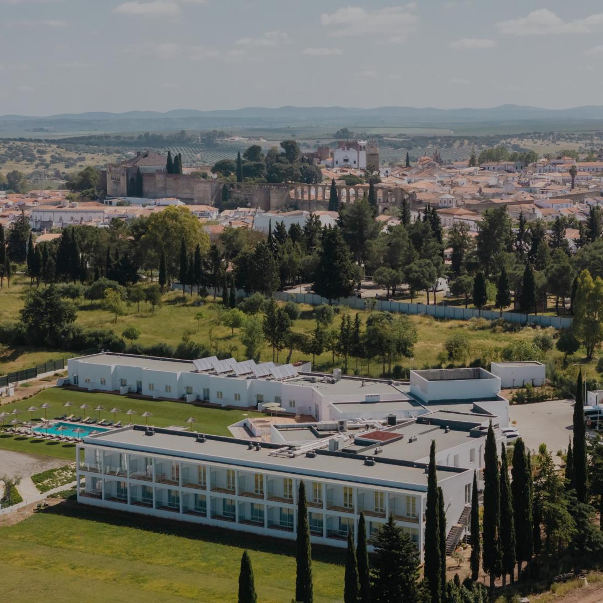Serpa Hotel 44/50