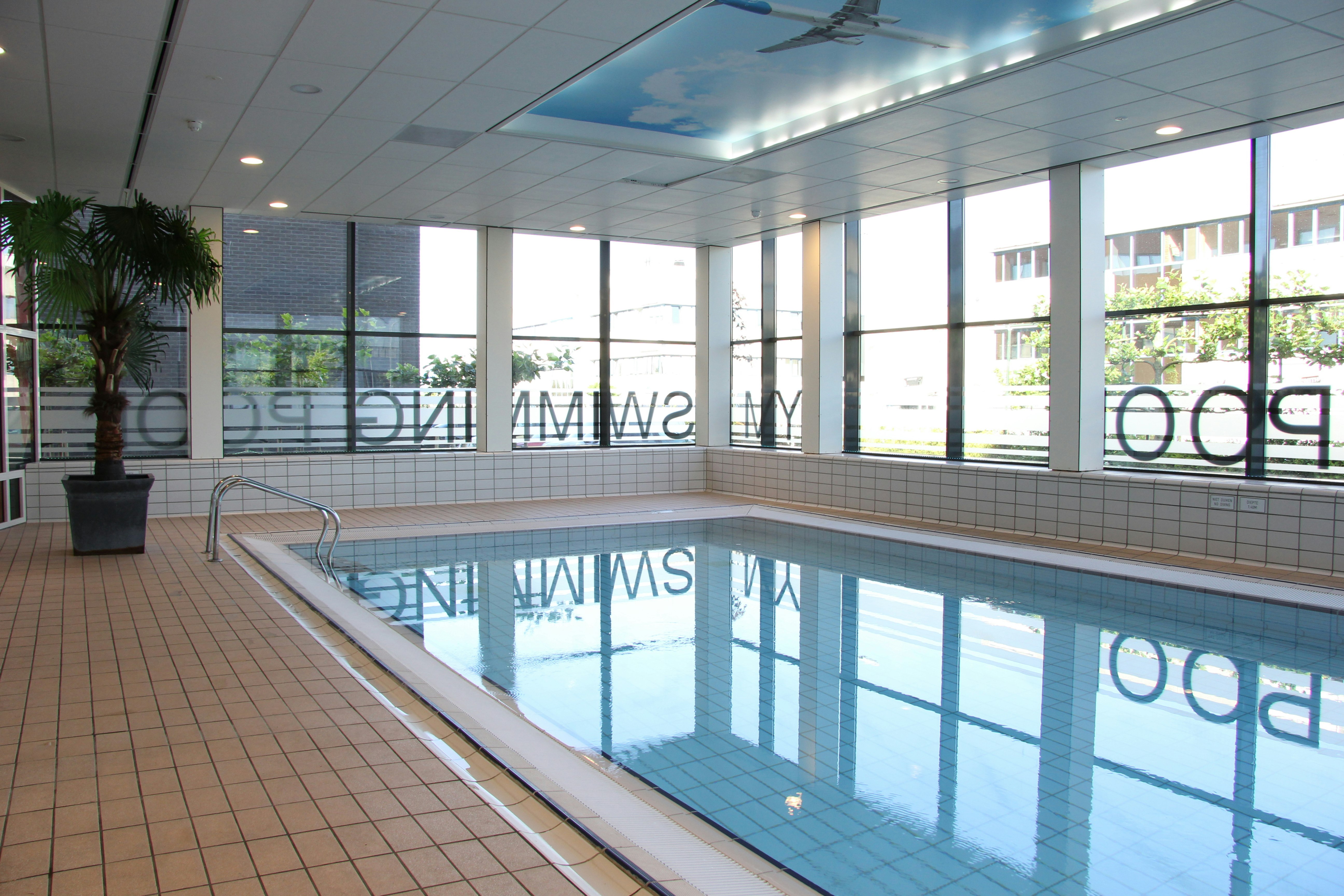 Bastion Hotel Amsterdam Airport 14/35