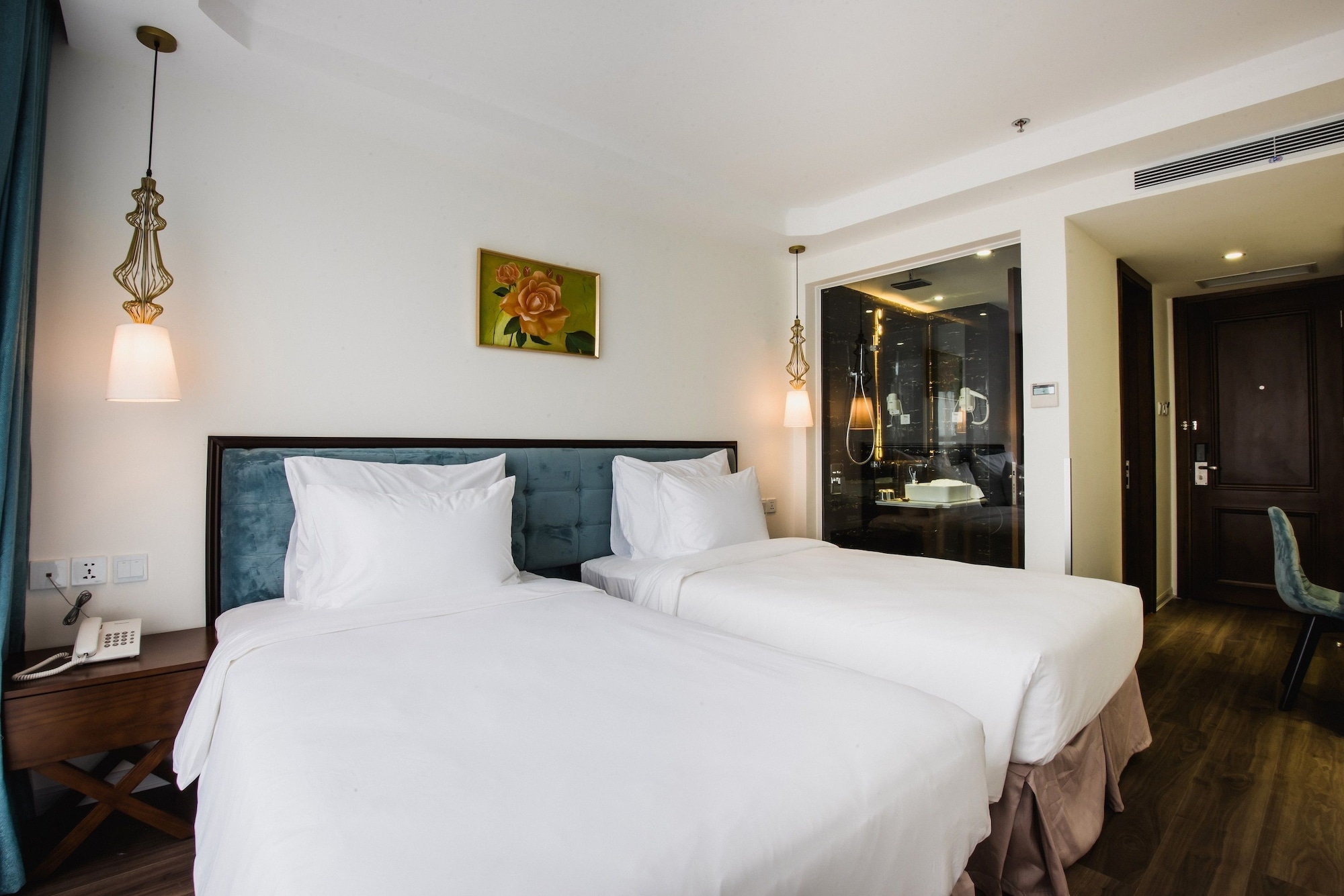 SUPERIOR, TWIN BEDS