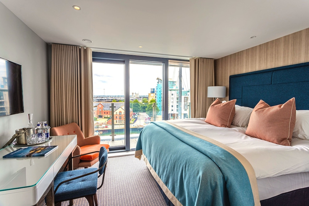 Southampton Harbour Hotel 15/71
