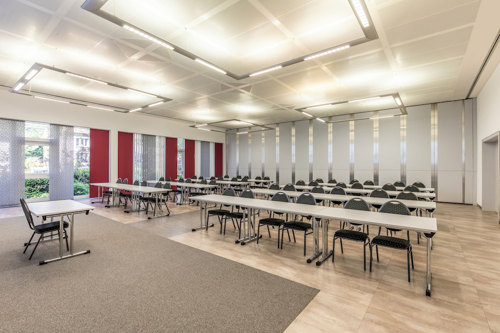 Webers Hotel im Ruhrturm Essen by Accor 52/61