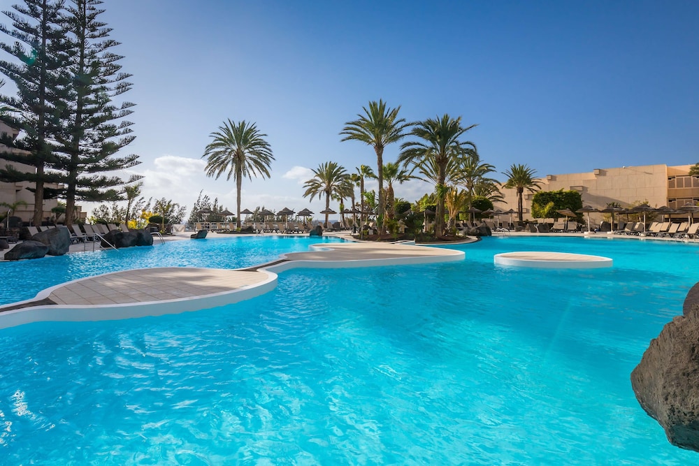 Barcelo Lanzarote Active Resort in COSTA TEGUISE