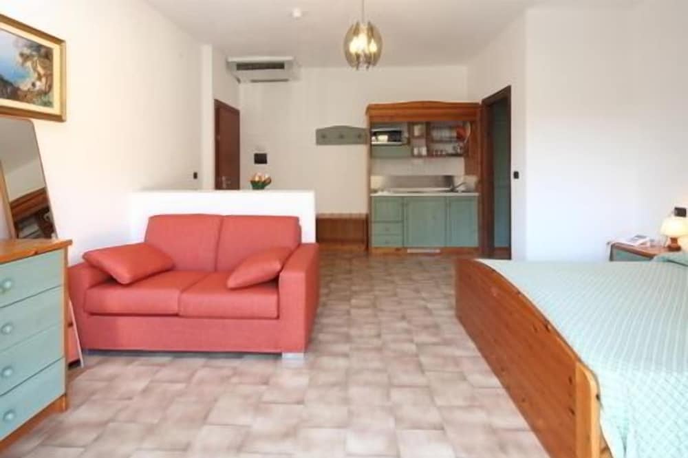 Residence Hotel Kriss 41/60