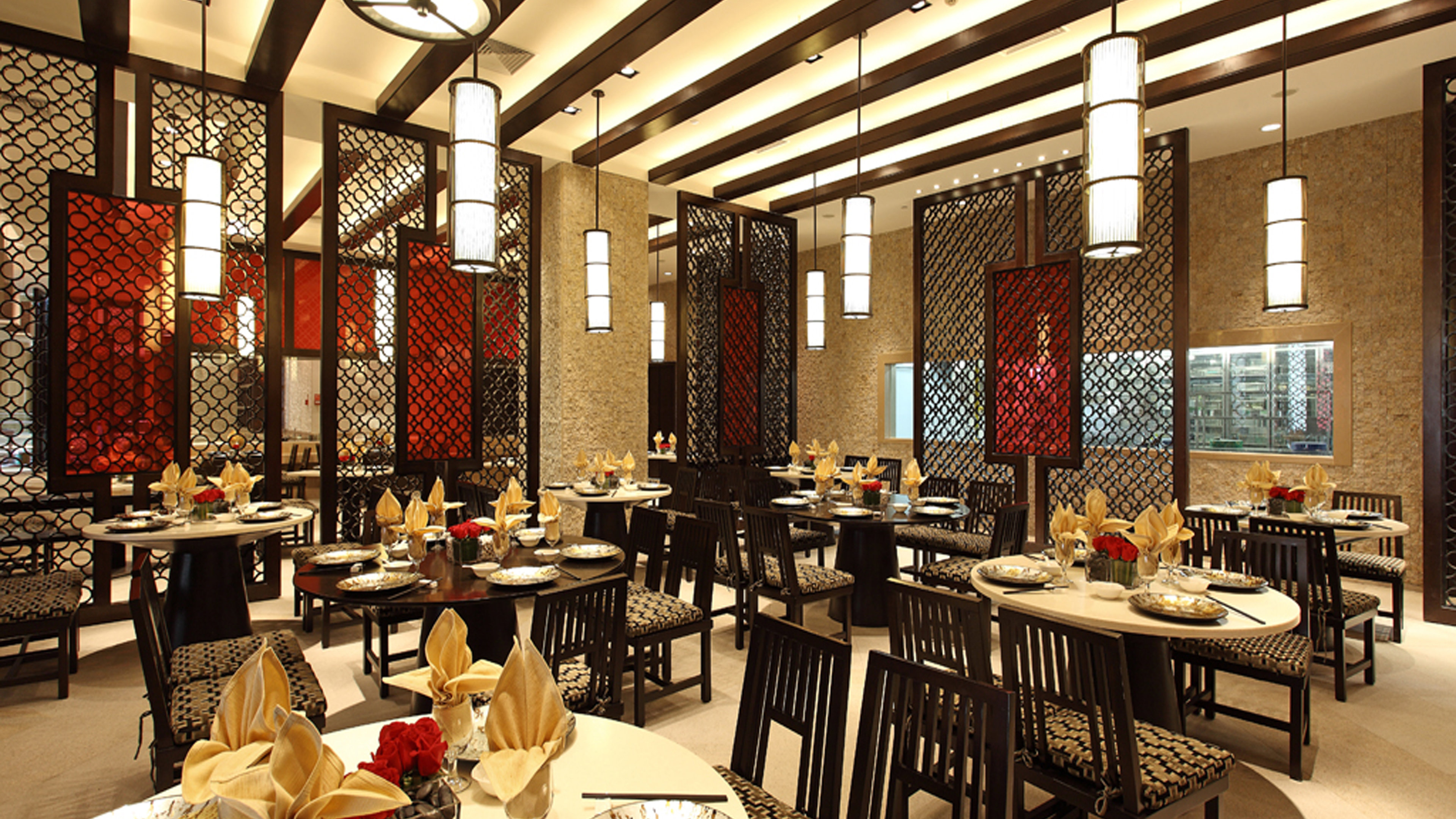 Crowne Plaza Zhongshan Wing on City 31/50