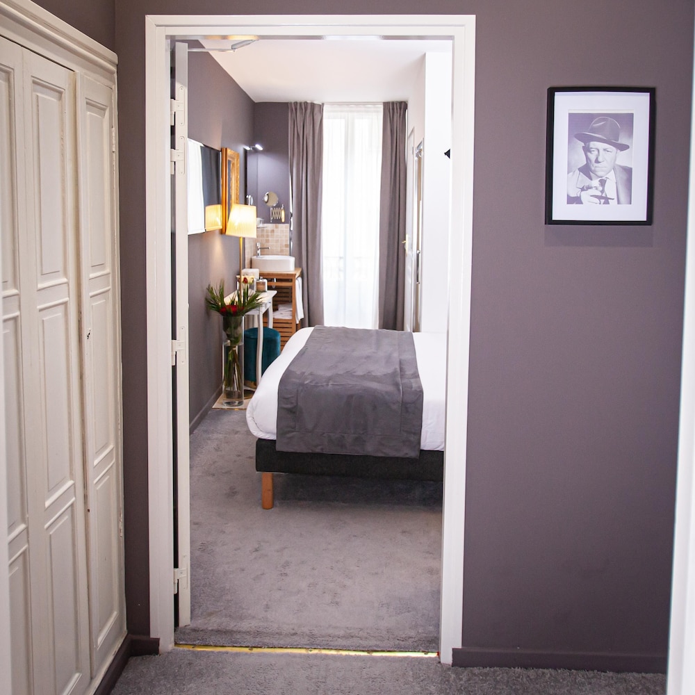 Hotel Churchill 9/60