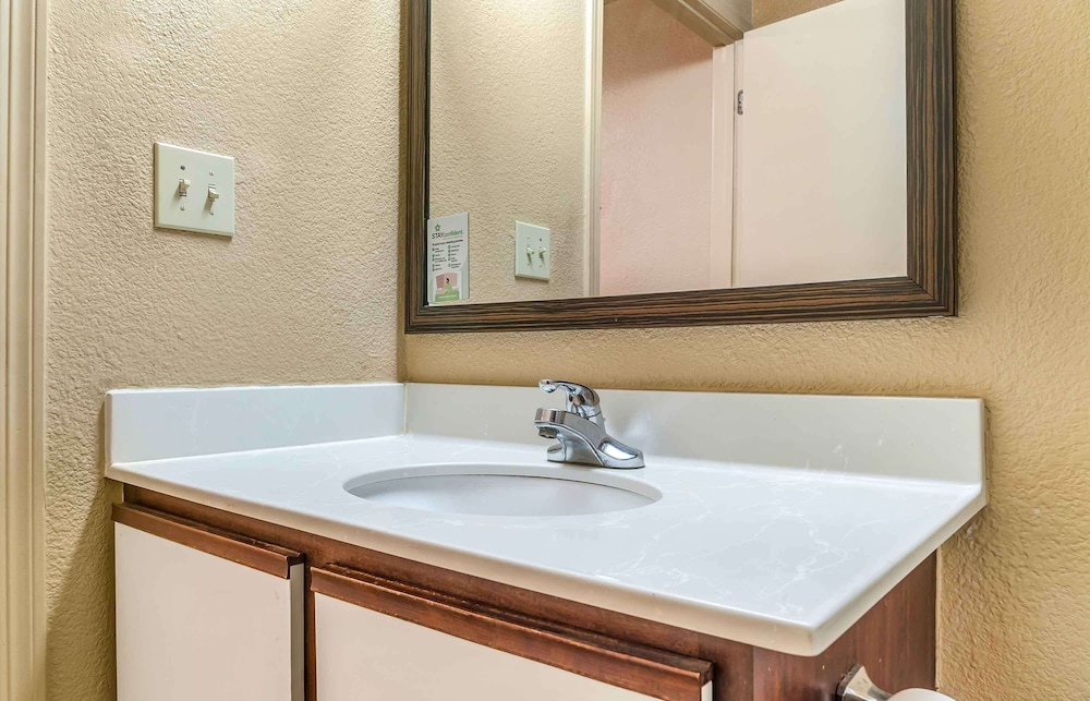 Extended Stay America - Detroit - Ann Arbor-University South 43/49