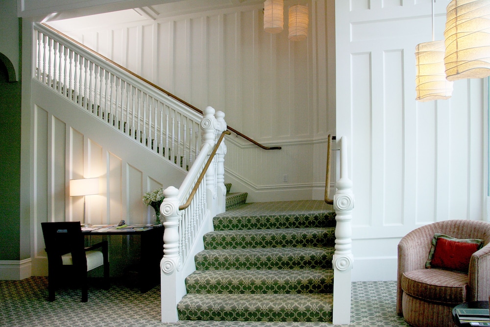 Healdsburg Inn on the Plaza, A Four Sisters Inn 1/54