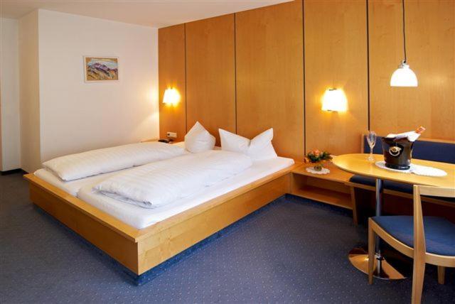 Hotel Silvretta 6/24