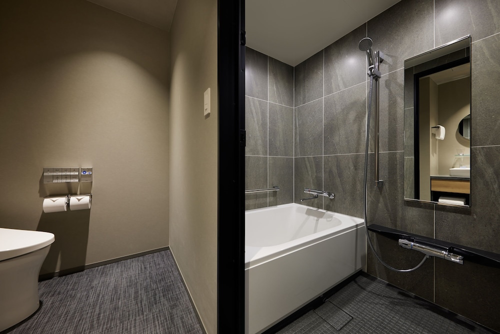 Oakwood Hotel Oike Kyoto 12/35