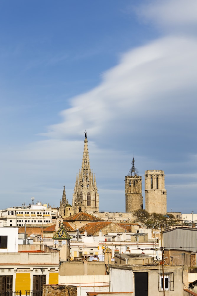 Apartments Rambla 102 38/45