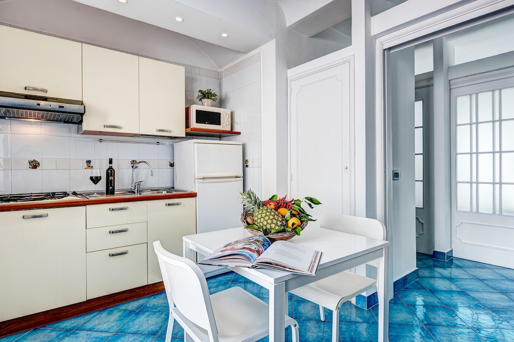 Gocce di Capri Hotel & Serviced Residence 61/73