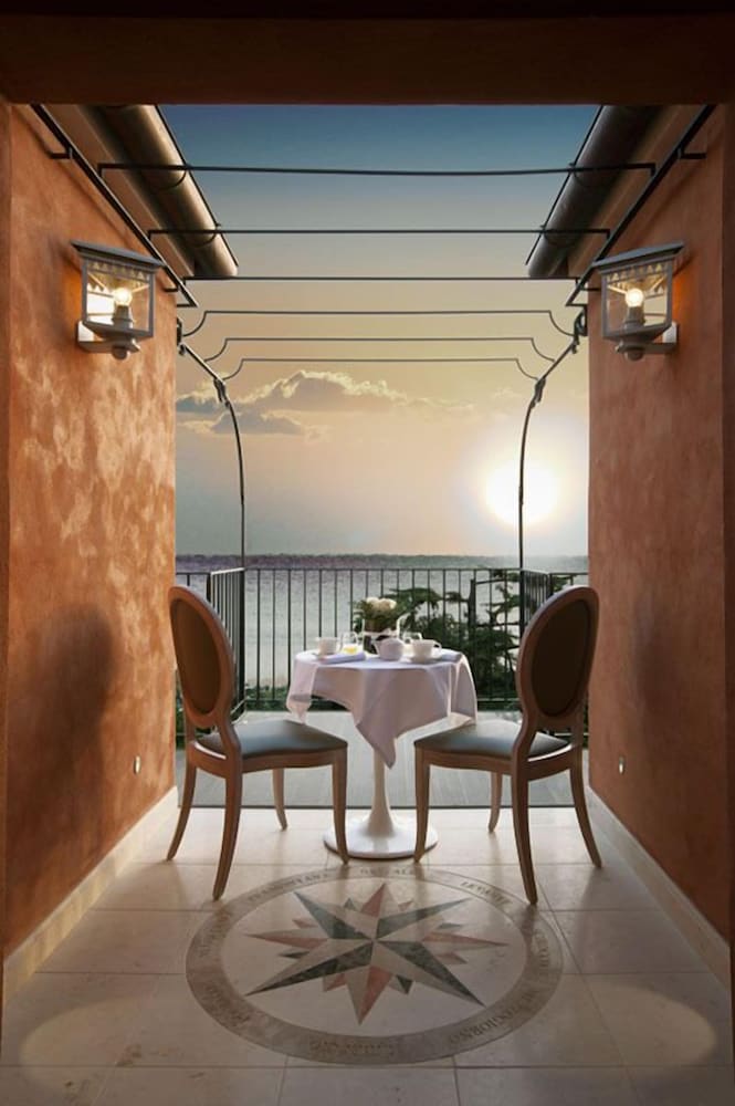 Villa Lattanzi 37/61