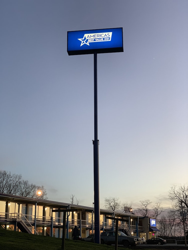 Americas Best Value Inn Wytheville 21/36